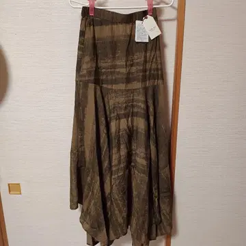 antiqua 카키 계열 롱 스커트 F 사이즈