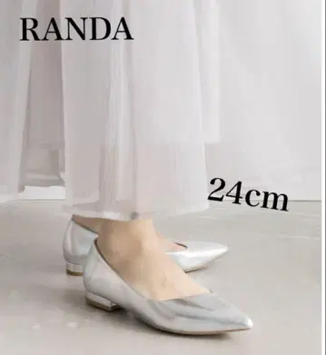새상품급 RANDA 스틸레토 로우힐 펌프스 실버 플랫슈즈