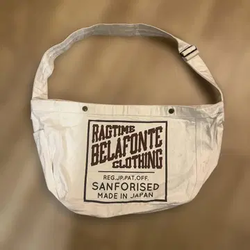 RAGTIME BELAFONTE 메신저 백 뉴스 페이퍼 백
