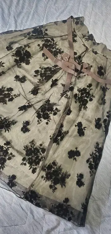 an another angelus 스커트