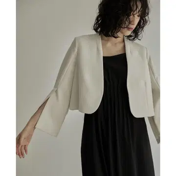 [ niana ] 슬릿 슬리브 노카라 자켓