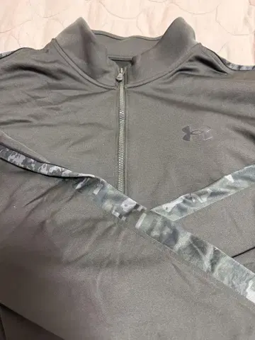 언더 아머 블랙 저지 3XL