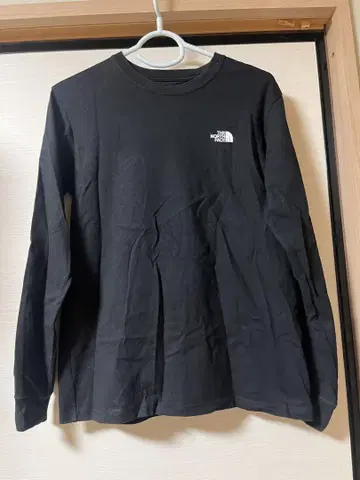 THE NORTH FACE 블랙 긴팔 T셔츠 L