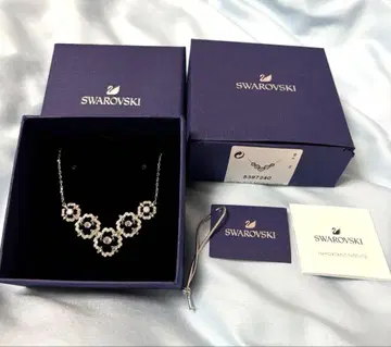 SWAROVSKI 스파클링 댄스 플라워 목걸이 새상품급