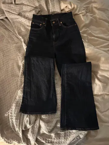 AUTHEN/오센 CIRCULAR DENIM FLARE REG