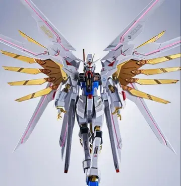 스트라이크 프리덤 건담 이식 프라우드 디펜더 & 이펙트 부품 세트