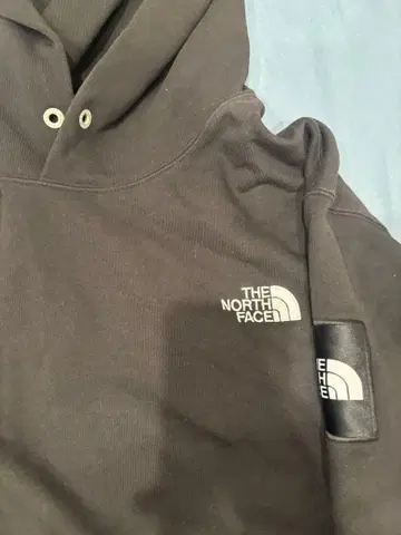 THE NORTH FACE 블랙 후드 부착 후드티