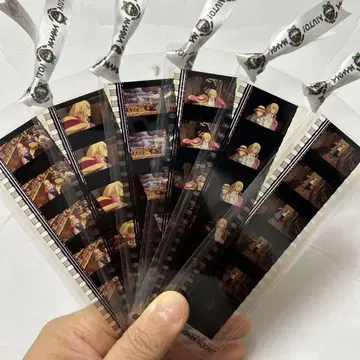 지브리 필름 북마크
