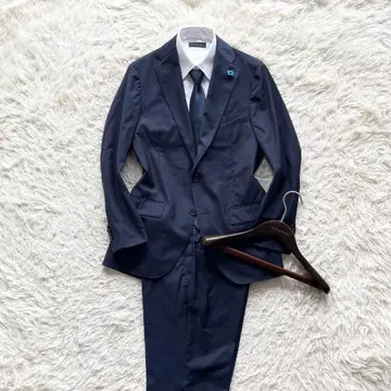 [ 새상품급 ] LARDINI 신 로고 네이비 울 수트 부토니에르 46