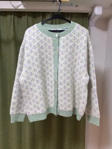 ZARA 꽃무늬 가디건 긴팔 민트 그린