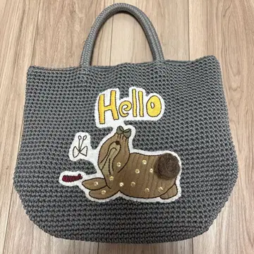 라들로 코드백 그레이