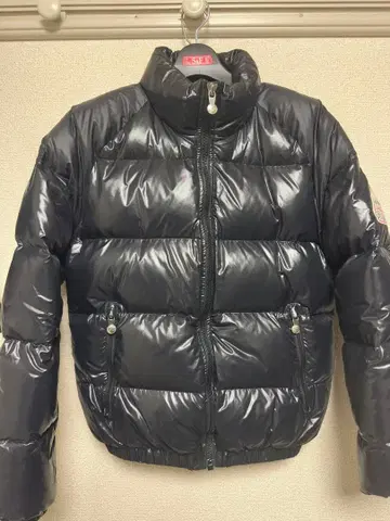 PYRENEX 블랙 다운 자켓