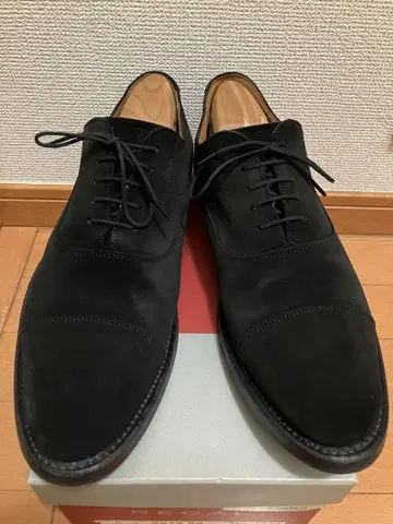REGAL 블랙 스웨이드 스트레이트 팁