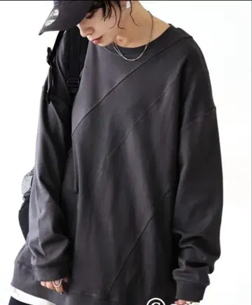 최종 가격 인하 안티카 새상품 오샤레 심플 상의