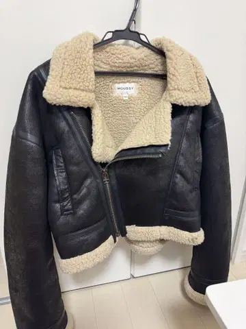 MOUSSY 숏 자켓 블랙