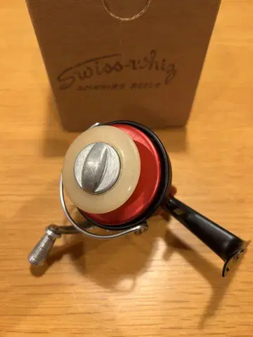 Swiss Whiz 스피닝 릴 빨검