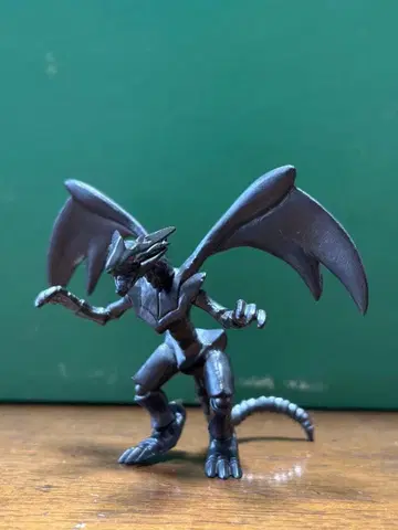 레드아이즈 블랙메탈 드래곤