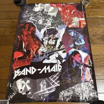 BAND-MAID 친필 사인B2 포스터