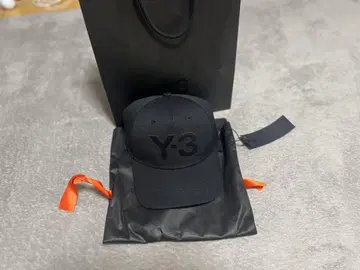 Y-3 블랙 로고 캡 미사용