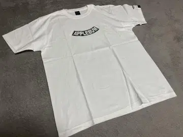 APPLEBUMxRAIDBACK 화이트 T셔츠