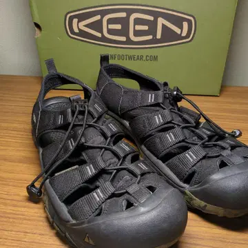 216-30 KEEN 뉴포트H2 샌들 28.0cm