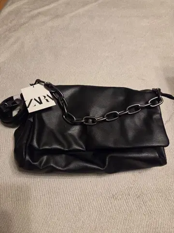 ZARA 블랙 클러치백 택 포함 새상품
