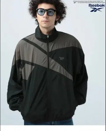 Reebok 나일론 자켓 M 블랙/그레이