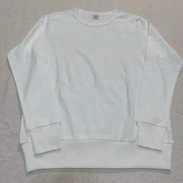 NOUVELLES DU PARADIS 트로와 플라이 크루넥