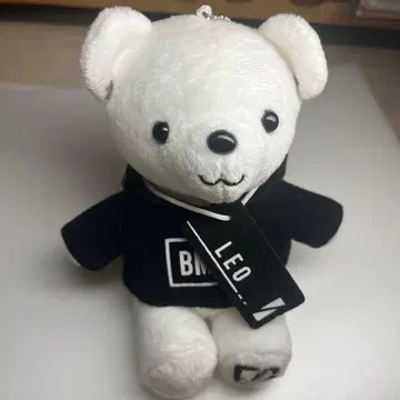 LEO 택 포함 화이트 봉제 인형