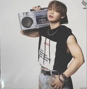 JO1 Handz In My Pocket 요나시로 쇼 메가 재킷