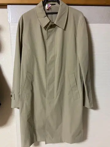 베이지 트렌치코트 유니클로 클리닝 완료