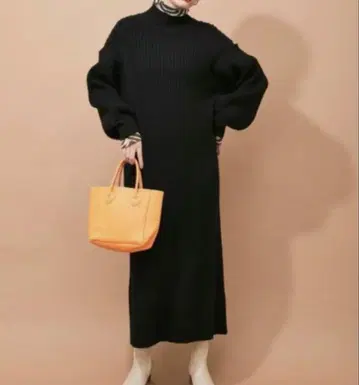 ADAM ET ROPE' ARE 롱 리브 니트 원피스 블랙