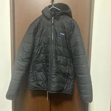 Patagonia 블랙 다운 자켓 리버서블
