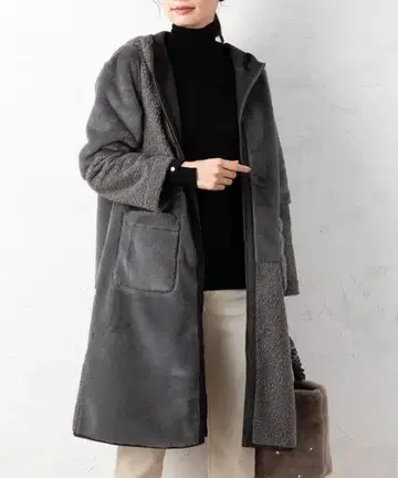 젤랄 스포츠 패치워크 페이크 무스탕 리버서블 코트