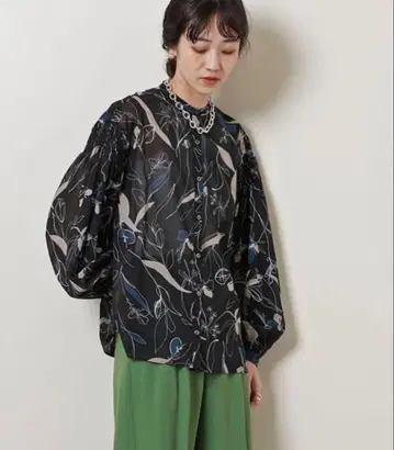 유나이티드 애로우즈 시어 블라우스