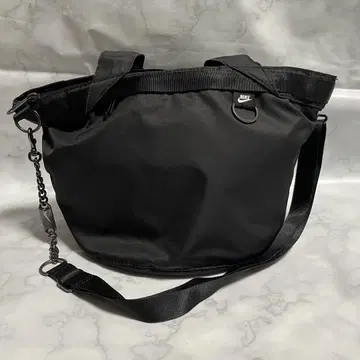 나이키 퓨추라 럭스 우먼 토트백
