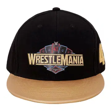 WWE 레슬매니아 41 골드 캡