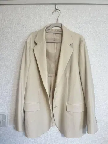 UNIQLO 자켓 아이보리