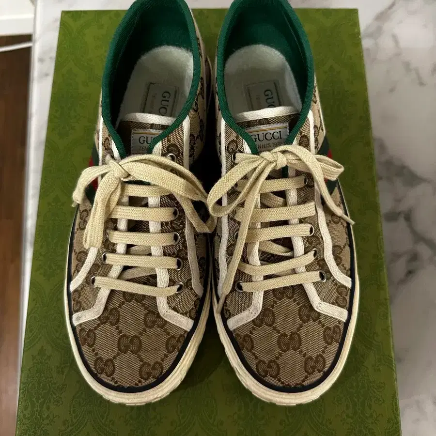 Gucci Tennis 1977 GG Sneakers (Size 7/260)