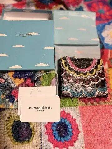 tsumori chisato 이단 접이식 지갑 멀티 컬러