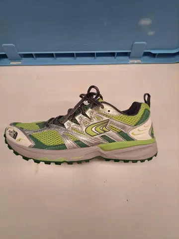 The North Face 트레일 러닝화