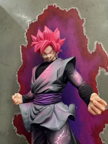 드래곤볼 초사이어인 갓 손오공 피규어 받침대 포함