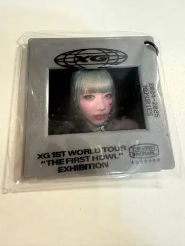 XG The first HOWL EXHIBITION 캡슐 토이 히나타