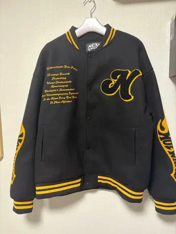 핫휠 바시티 자켓 블랙