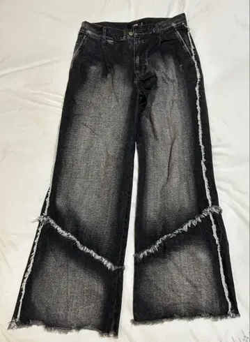 HARE 블랙 프린지 와이드 팬츠