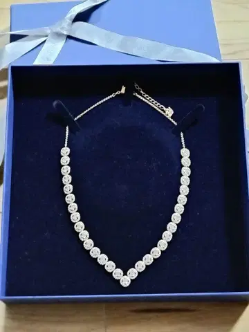 미사용 Swarovski 앙제 리크 스퀘어 스와로브스키 반짝이 초커