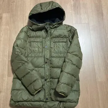 BLACKBARRETT by NEILBARRETT 후드 부착 다운 자켓