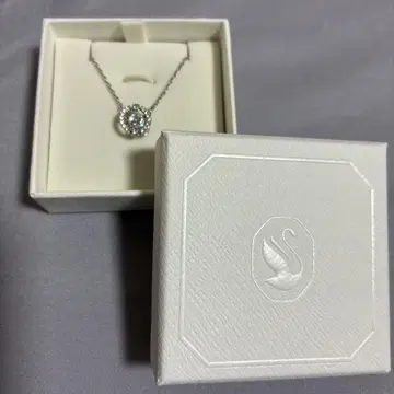 스와로브스키 목걸이