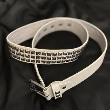 스터드 벨트 화이트 y2k punk swag mcbling goth