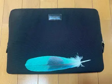 [ 가격 대폭 인하 ] 폴스미스 Paul Smith 클러치백 페더